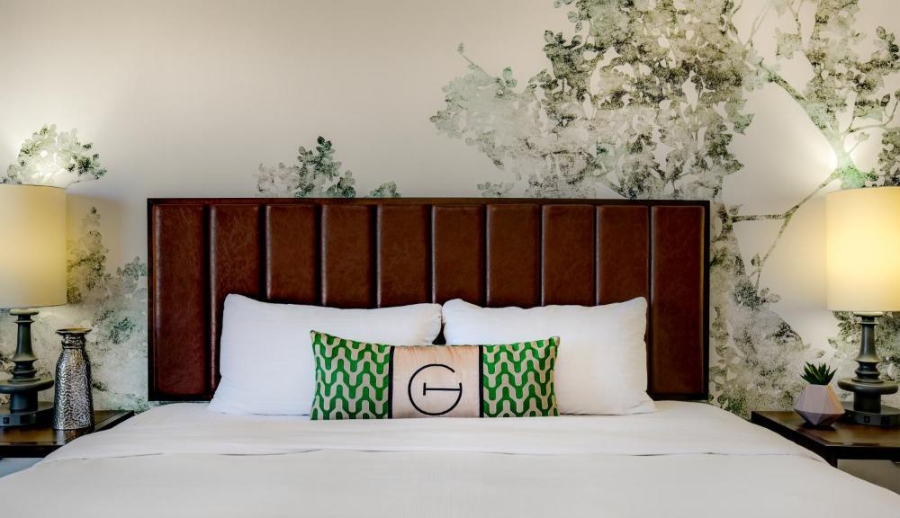 The Grove Hotel